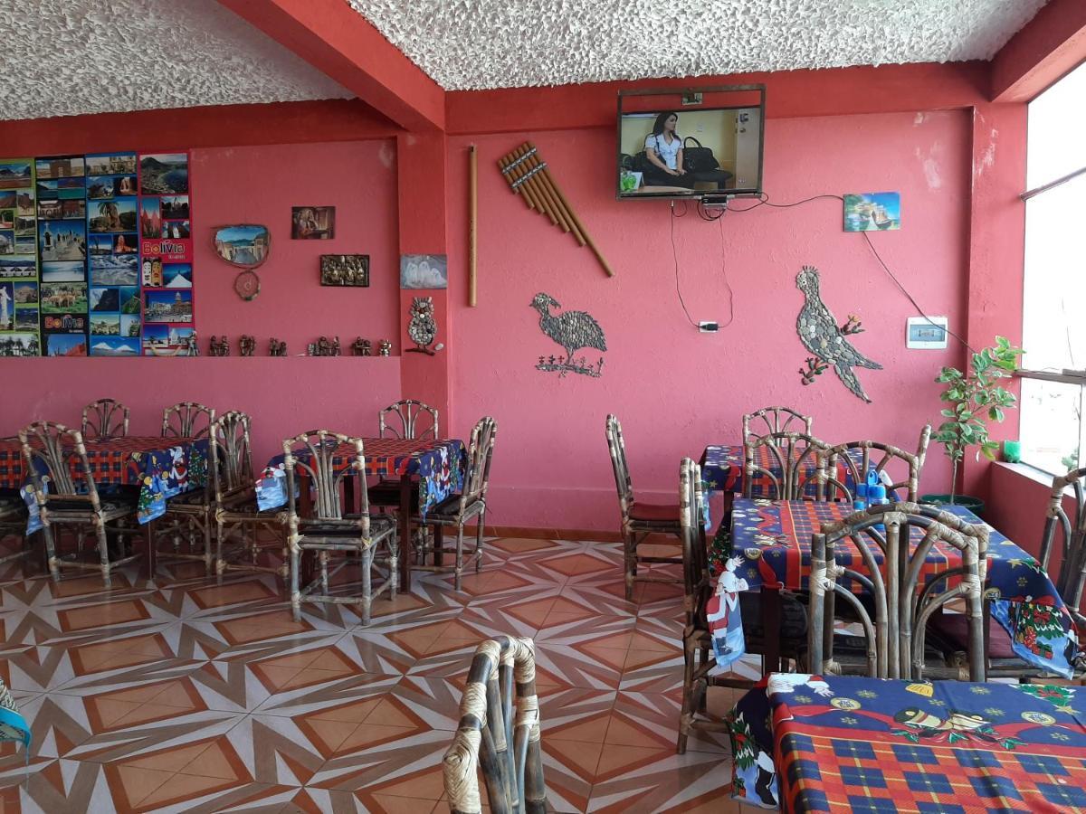 Hostal Resto Bar Flor De Mi Tierra Copacabana  Exterior foto
